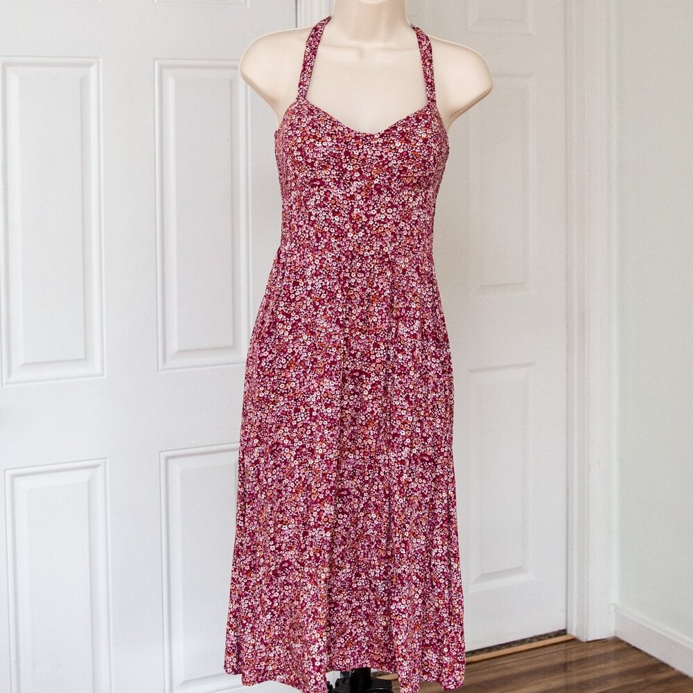 NWOT Ditsy Floral Criss-Cross Bustier Midi Dress with Pockets!